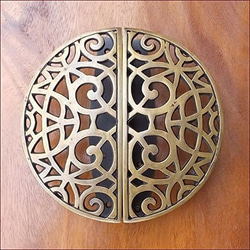 アイアン壁掛けハンガーラック・エキスパンドメタル棚・飾り棚 壁掛け