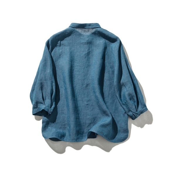 法式亞麻拉單襯衫襯衫，細緻入微的紋理引人注目。深藍色 240404-4 第8張的照片