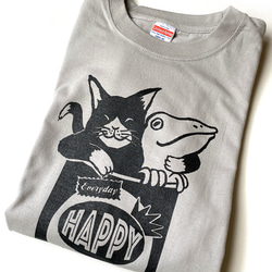 猫とカエルのTシャツ（ライトグレー）男女兼用 5枚目の画像