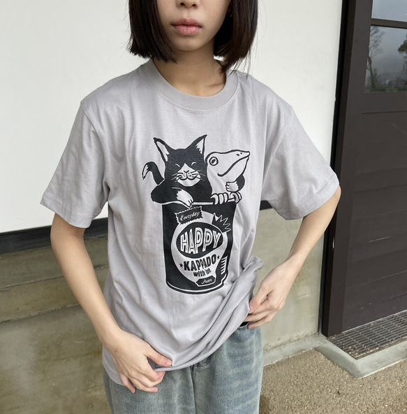 猫とカエルのTシャツ（ライトグレー）男女兼用 7枚目の画像