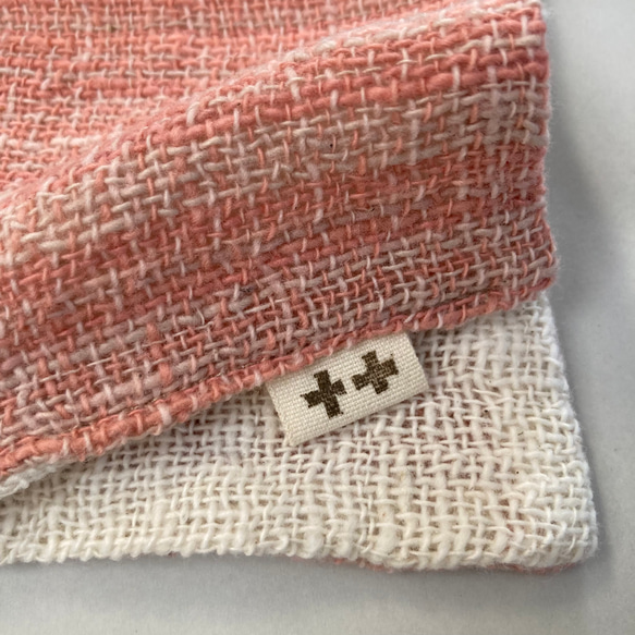 こどもハンカチ  桜〈手織り 手紡ぎ〉 3枚目の画像