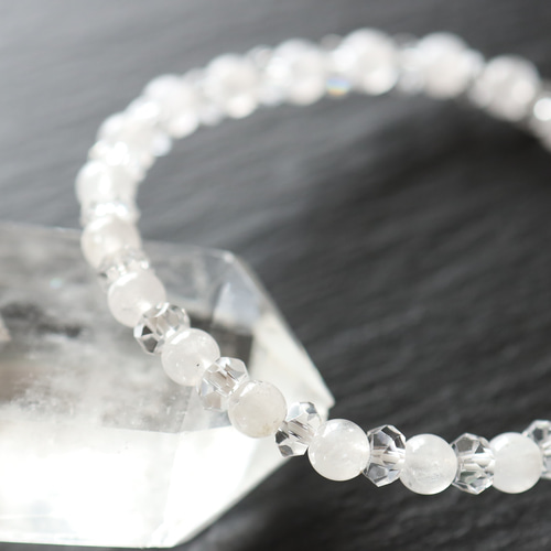 ☆スーパープレミアムブレス☆メキシコ産：ダンビュライト：5.5ミリ