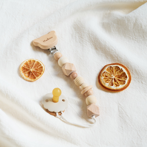 名入れ無料！】木おしゃぶりホルダー くま おもちゃホルダー 名