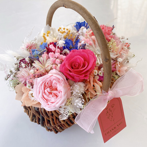 薔薇とカーネーション プリザーブドフラワー 花籠 フラワー
