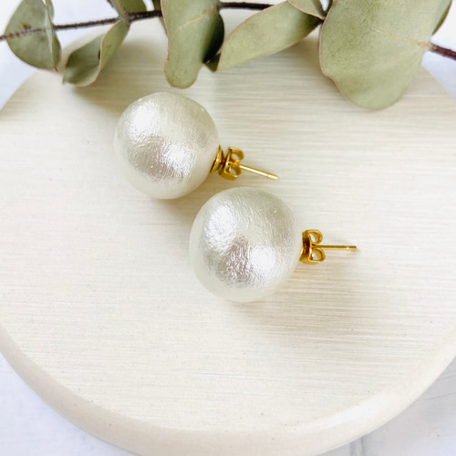 16mm 大ぶりコットンパールのシンプルピアス/イヤリング フォーマル