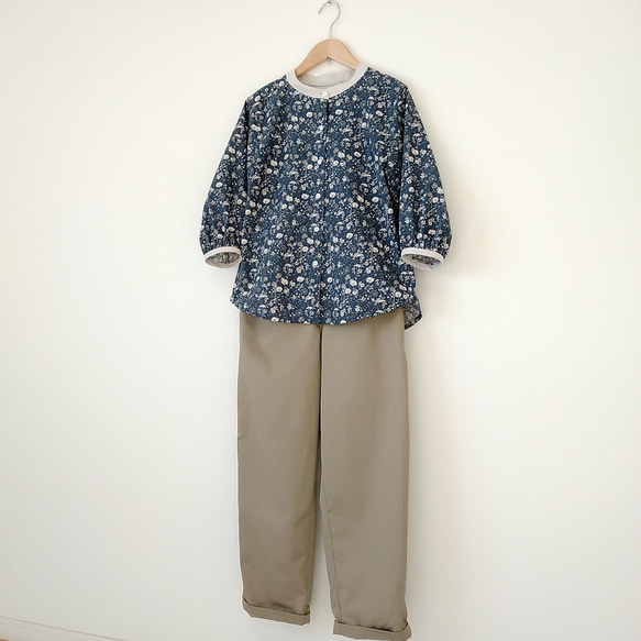 Botanical flower blouse ネイビー Ｍ～Ｌサイズ 8枚目の画像