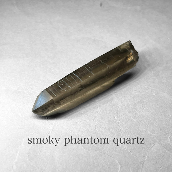 smoky phantom quartz / スモーキーファントムクォーツ：レーザー・シンギングクリスタル C 1枚目の画像