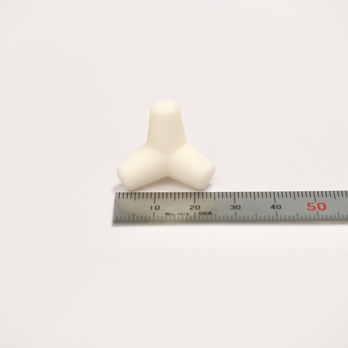 テトラポッド 消波ブロック ミニチュア 白色 幅約25mm その他