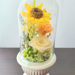 ひまわりのプリザーブドフラワー仏花　お供えガラスドーム 4枚目の画像