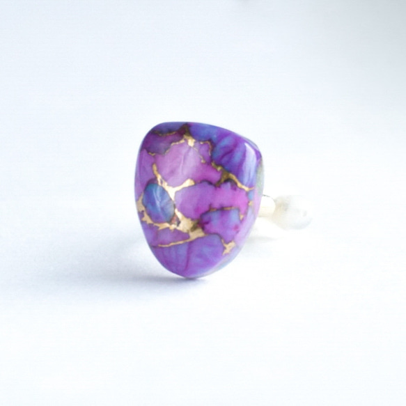 華やか 大ぶり ターコイズ イヤーカフ 天然石 一点物 ラベンダー 紫 パープル 紫陽花 8枚目の画像