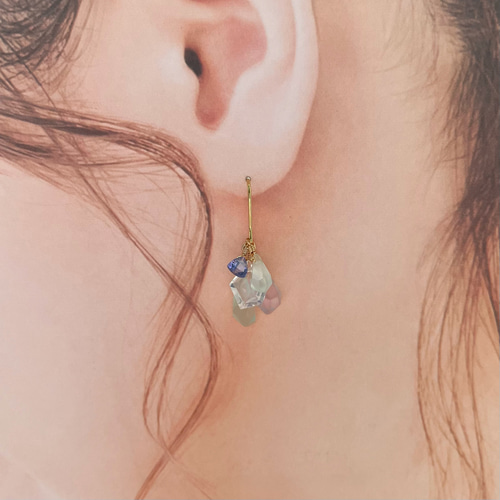 belle fleur ミントグリーンとタンザナイトの【ピアス】【イヤリング 