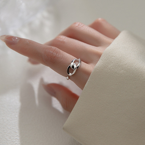 シルバー925 8字 リング 指輪 silver925 フリーサイズ 大きさ調整可能