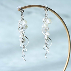 揺れるたび爽やかオーロラスズランピアス/イヤリング 3枚目の画像