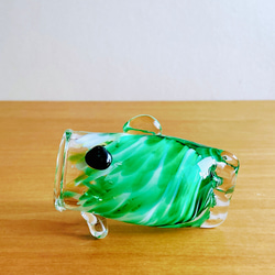 ガラスのこいのぼり　緑色1 【端午の節句】こどもの日　鯉のぼり 2枚目の画像