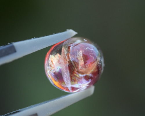 夕陽と虹☆高品質☆オーロラクォーツ s1220 天然石 Funky garuda