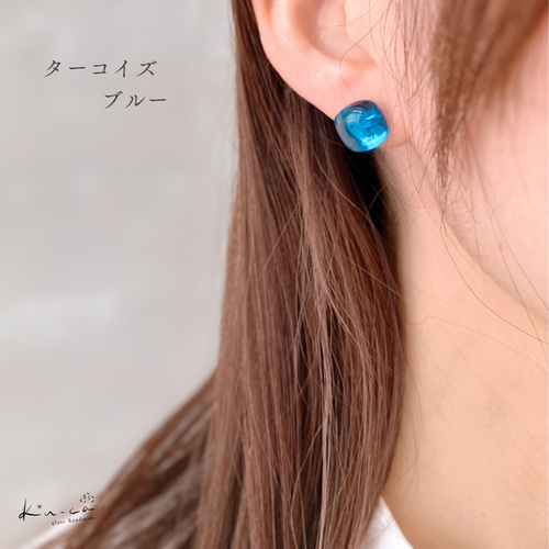 空色ピアス イヤリング ガラス スクエア 一粒 かっこかわいい ブルー