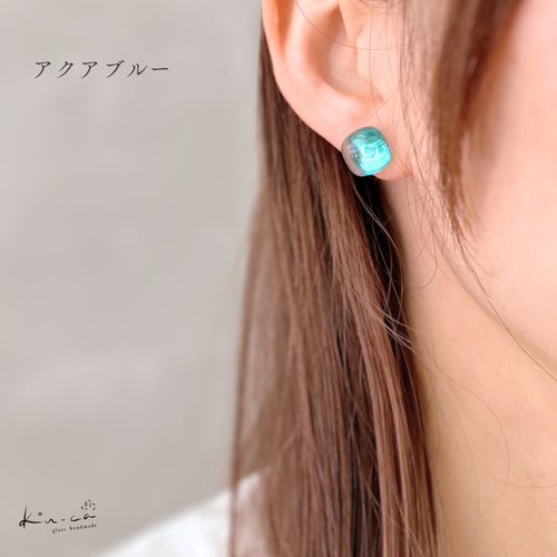 空色ピアス イヤリング ガラス スクエア 一粒 かっこかわいい ブルー