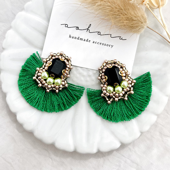 ビジュー ビーズ刺繍×カラフルタッセルピアス/イヤリング(グリーン  