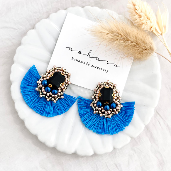 ビジュー ビーズ刺繍×カラフルタッセルピアス/イヤリング(ブルー  