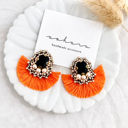 ビジュー ビーズ刺繍×カラフルタッセルピアス/イヤリング(オレンジ