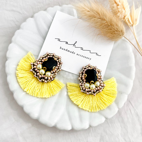 ビジュー ビーズ刺繍×カラフルタッセルピアス/イヤリング(イエロー  