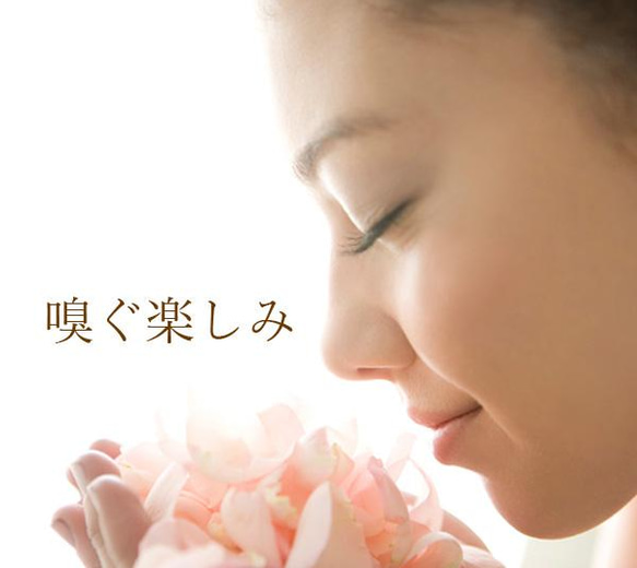 【早割20％OFF】　 2024年母の日　”花の香りを形にして贈る”　リアル花ノ香10ml&生花ポストカード　花　香水　 7枚目の画像