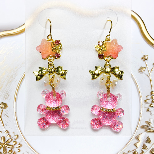 くまさんピアス/イヤリング ピンク ハンドメイド ピアス（フック 