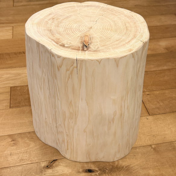 Hinoki  Wood  Stool  No.639 2枚目の画像