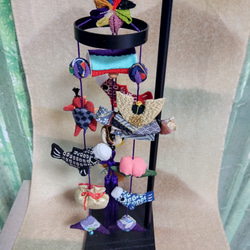 小さな吊るし飾り 鯉のぼり (飾り台付き) 3枚目の画像