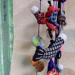 小さな吊るし飾り 鯉のぼり (飾り台付き) 6枚目の画像