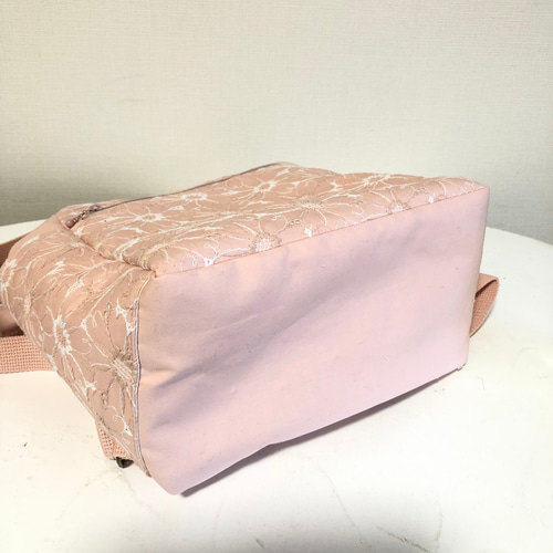大人のリュック マーガレット刺繍 ピンク系 リュック・バックパック