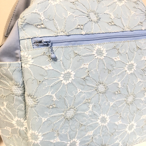 大人のリュック マーガレット刺繍 ミスト リュック・バックパック  