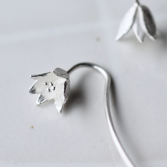 黑百合耳環 第1張的照片