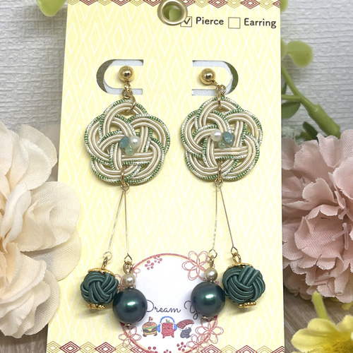 水引アクセサリー 梅結び《抹茶ミルク》ピアス/イヤリング