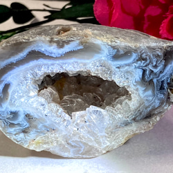 レース瑪瑙✨　レインボー　アゲート ジオード　晶洞　原石　ラフストーン 1枚目の画像