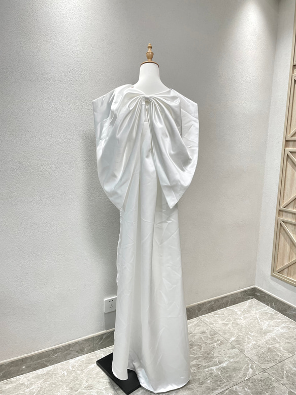 大人気！送料無料！オフホワイト　カラー変更可能　薄シャンペン色　エレガント　オーダーメイド可能　ウェディングドレス結婚式 3枚目の画像