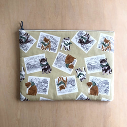 柴犬ポーチ　ベージュ　大きめポーチ　iPadポーチ　バックインバッグ 2枚目の画像