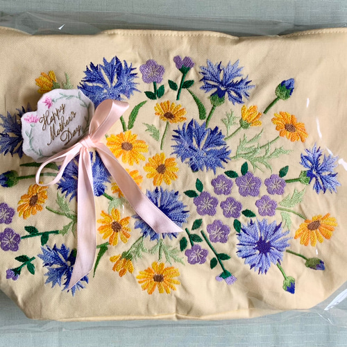 母の日ギフト 矢車草刺繍のトートバッグ&ポーチ トートバッグ AZmama