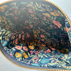 母の日ギフト　カラフルお花の刺繍のトートバッグ&ポーチ 5枚目の画像