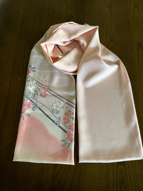 着物リメイクストール ピンク系花柄 2枚目の画像