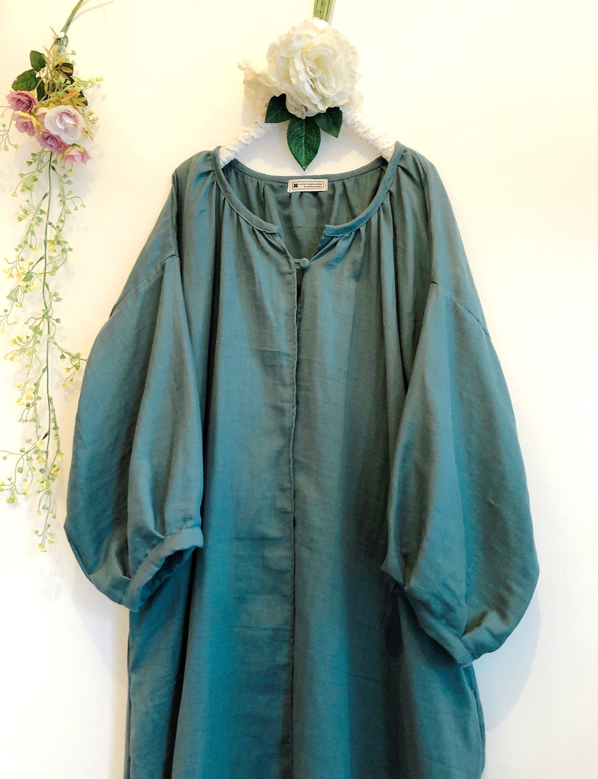 ❤️ふわふわWガーゼ♡バルーンスリーブ袖と胸元お包みボタン背中のシャーリングが可愛いロングカーディガン❤️ブルーグリーン