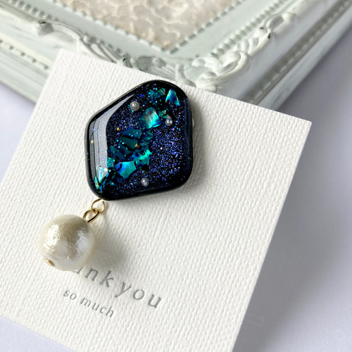 天秤座 幻想的な宇宙 大人レジンブローチ⭐︎世界に一つのブローチ