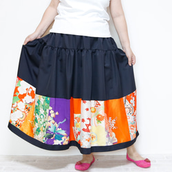 Kimono HAREGI Skirt Long -Using Vintage Kimono Fabrics 第15張的照片