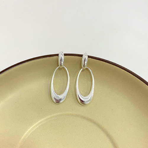 シルバー925 大きめ 楕円形 リング ピアス つけっぱなし ピアス