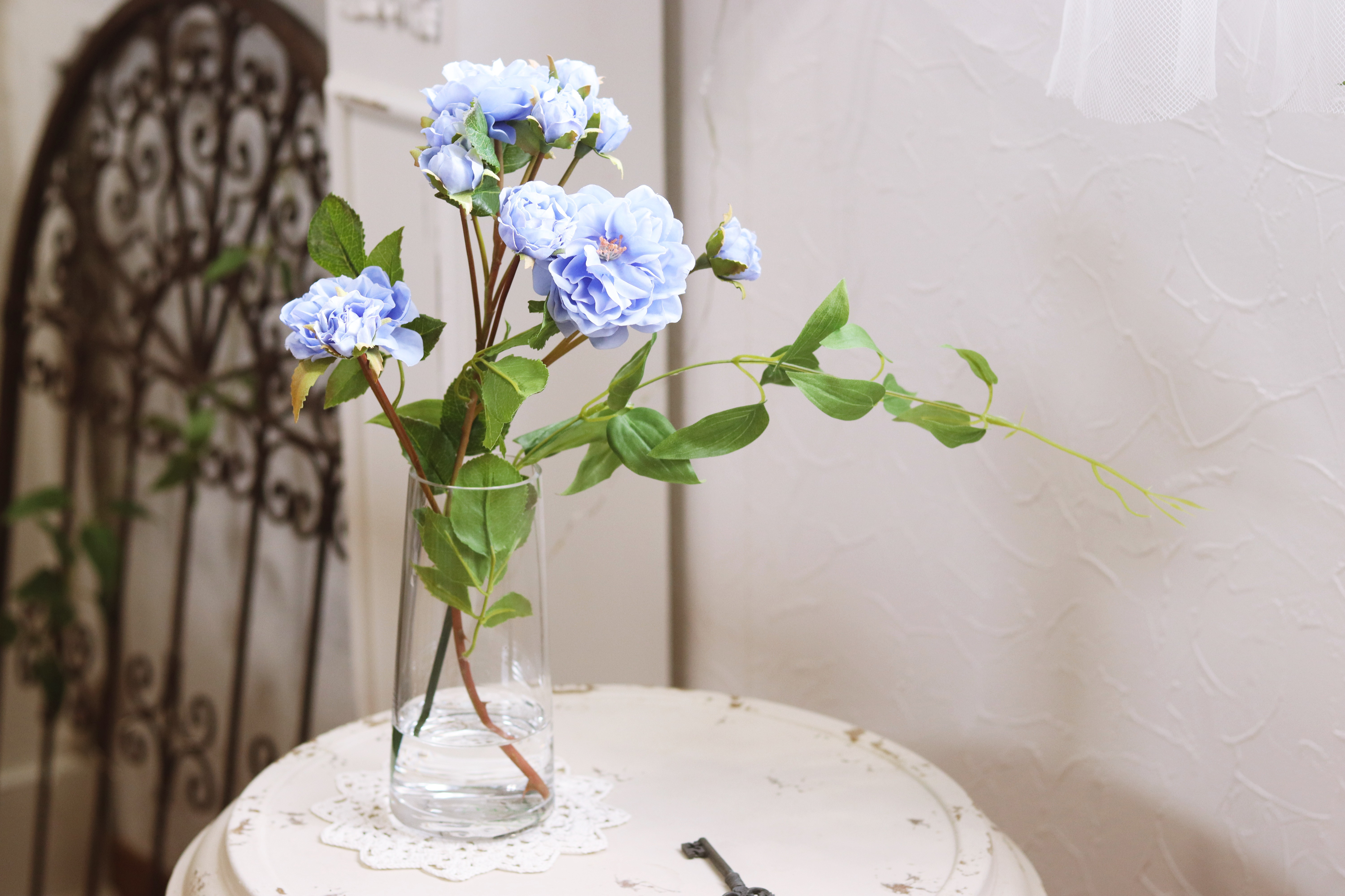 ブルーローズとリキュウソウ　スタイリッシュガラス器アレンジ　「Creema限定」水替え不要!!