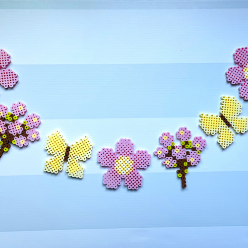 アイロンビーズ【春のガーランド】 雑貨・その他 flowerdesign A 通販