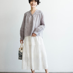 可愛的褶皺裙，飾有立體刺繡和刺繡蕾絲。帶襯裡。 100%純棉。 240406-1 第14張的照片