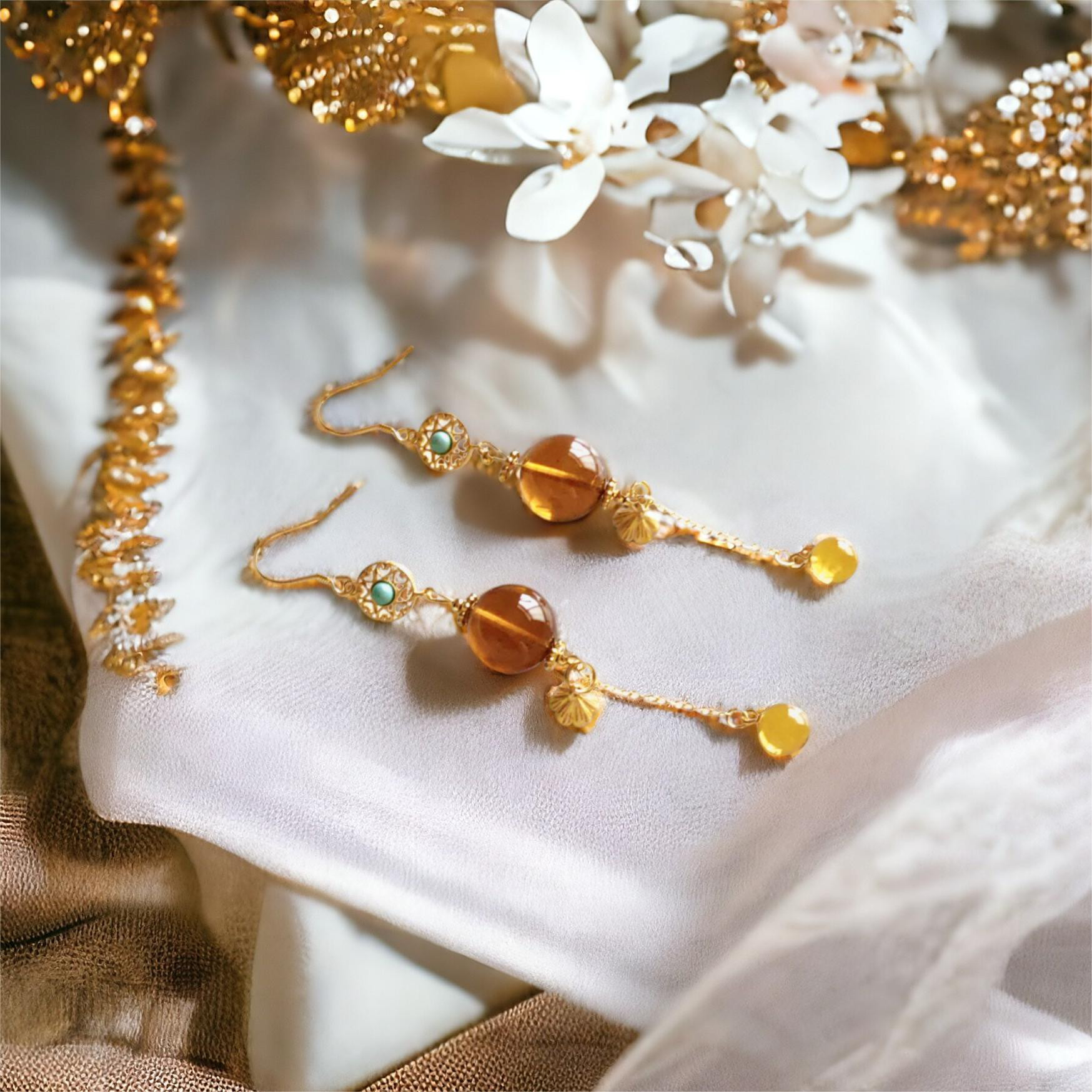 50％OFF NewOpen タッセルピアス フックイヤリング 天然石 琥珀 アンバー　おしゃれ