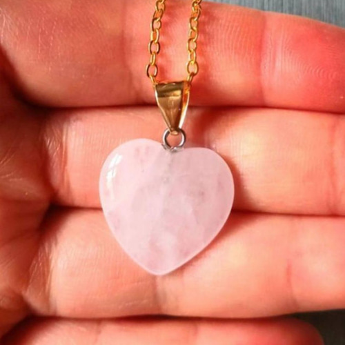 ゴールド ハート型ローズクォーツ ネックレス