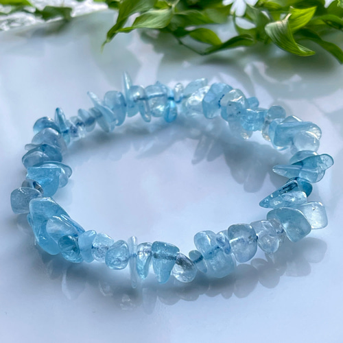 感謝価格✨アクアマリン さざれブレス ブレスレット Himal 〜harmony 